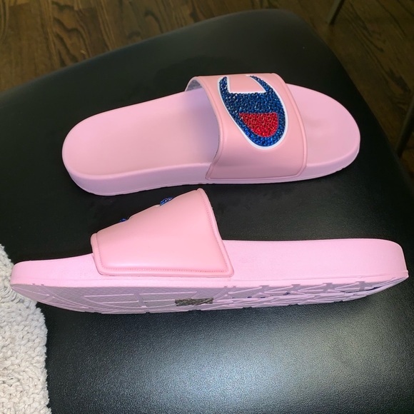 Champion logo pink slides sandals size 7 final $ - Picture 3 of 8